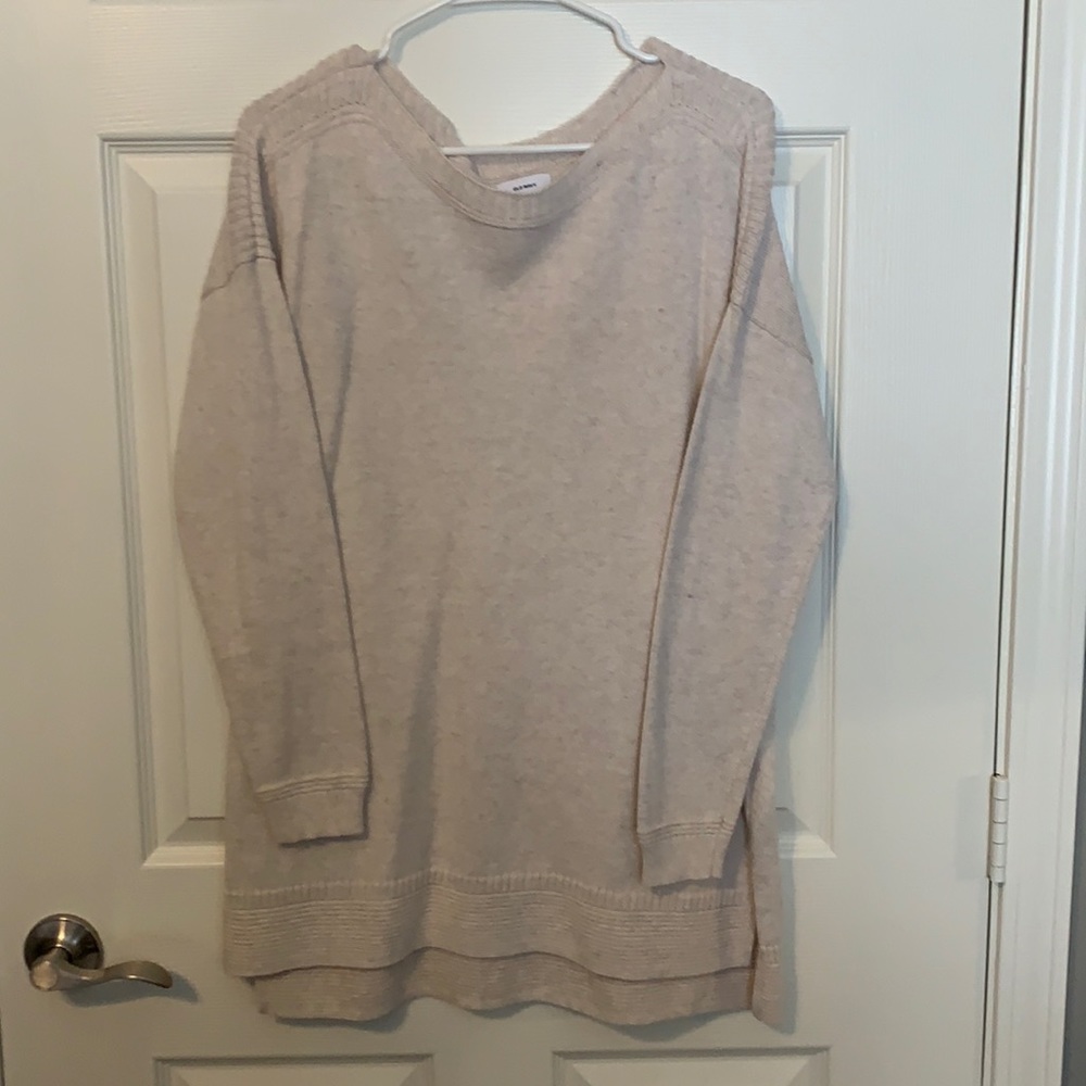Old Navy Sweater